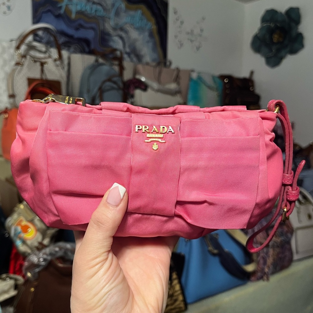 PRADA Bow Wristlet in pink nylon🎀